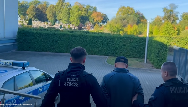 Rutynowa kontrola zakończyła się zatrzymaniem. 45-latek był poszukiwany